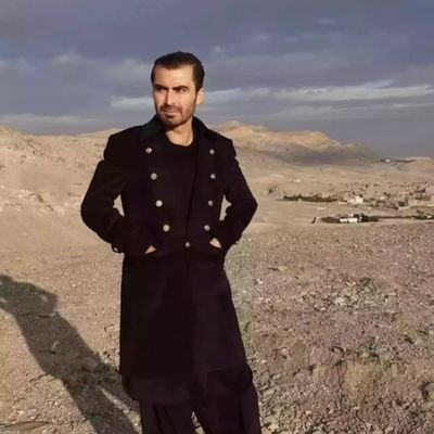 فرا ابر انسان قانون گزار بشر است، زمین به زودی از آن فرا ابر انسان خواهد شد.