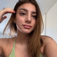 Lilly (@uvpuc2udz2p8j) 's Twitter Profile