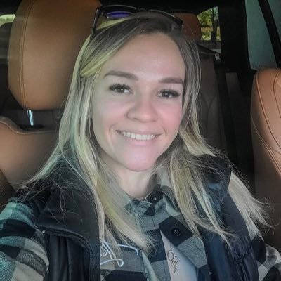 RN👩⚕️ | single |raise my vibration |positive energy |conscious living | model |Aussie babe ❤️ | woman right activist | 🇦🇺 | a born Gerontophilia