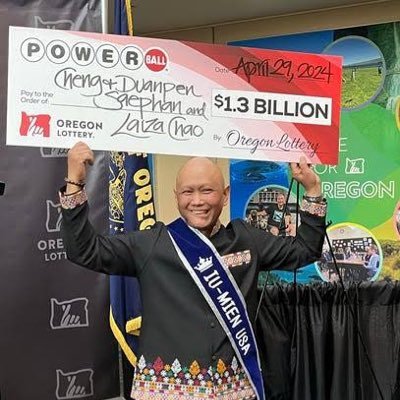 I’m a powerball winner of $1.3Billion dollars and I’m ready to give back to the society by paying off credit cards and banks account debt . #MAGA 2025