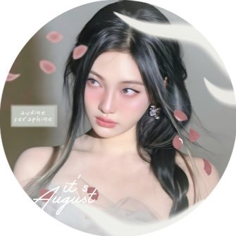 Laumfey's profile picture. 1999's .. ♡ angelic love!﹙ blooming — snow dust..﹚euphoria in snow day ☁️