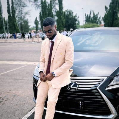 PrudentOzomma's profile picture. Live ur life and enjoy 😊GGMU 🔴❤️