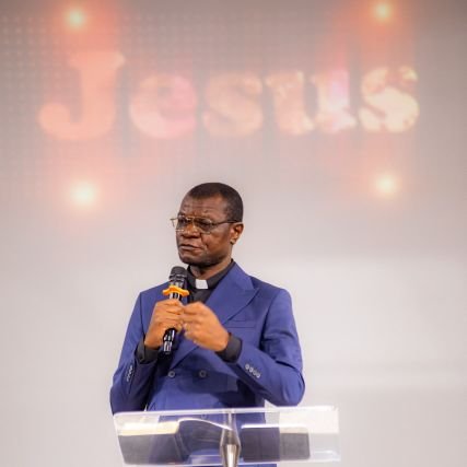 Au service de l'Évangile. Je me dédie à la saine doctrine biblique, afin que la vérité de Jésus-Christ puisse transformer des vies et fortifier la foi.