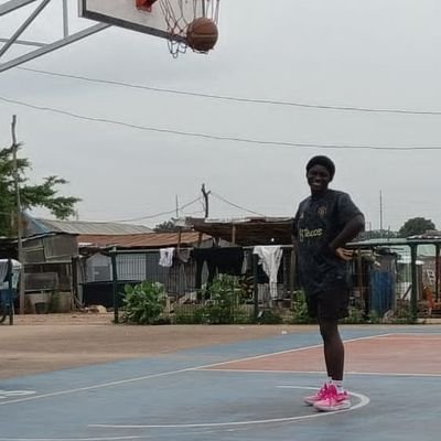Owenon_'s profile picture. I play basketball Engr. soon🤝🏿 @cowrywise Student ambassador