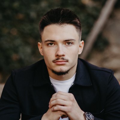 ronmedia_'s profile picture. I turn videos into quality.