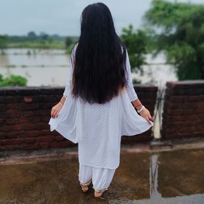 CpPatel299132's profile picture. House wife