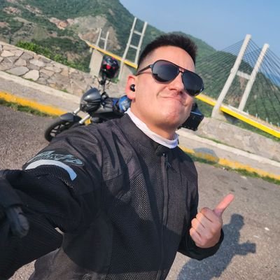 joacogd89's profile picture. 🇺🇸🇪🇸🇨🇱🇨🇴🇦🇷🇨🇿🇦🇹
Financiero
Gamer
Geek
Me gusta el anime pero si me baño
Y un tanto agrio...