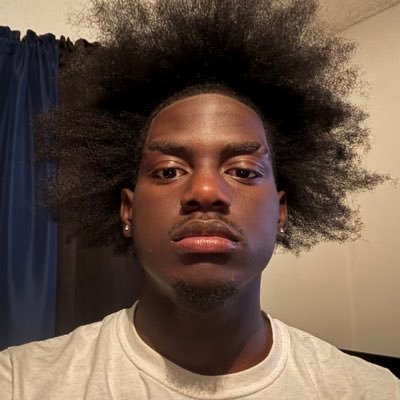 EazyKall2's profile picture. DB | 5’8 | 130lbs | Defensive Back | Contact | 7865632782 | Email HeavyMgmt02@Gmail.Com |