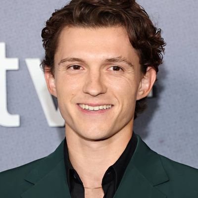 tomholland75414's profile picture. English Actor