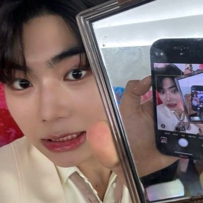 bayimeng's profile picture. 123-78