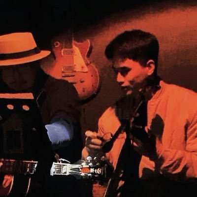 Infrabar's profile picture. 尽量有礼貌