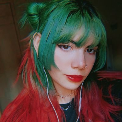 ✦ Assisto umas lives aí✦ ◉Dorameira ◉Bookstan ◉Swiftie
❥My everyday happiness @alanzoka
