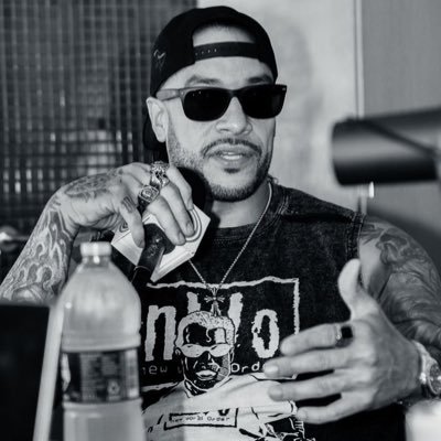 EtchedWithlnk's profile picture. 🏹🪽🗽