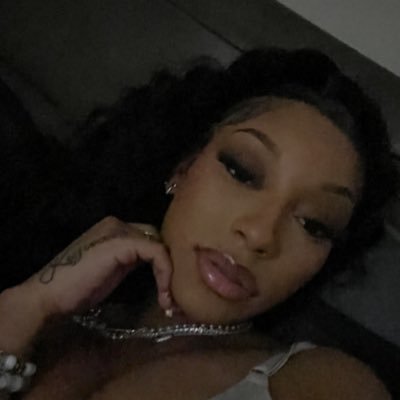 HER. 22. ♑️. MISS 🅿️ https://t.co/YsuSTSiKhv
