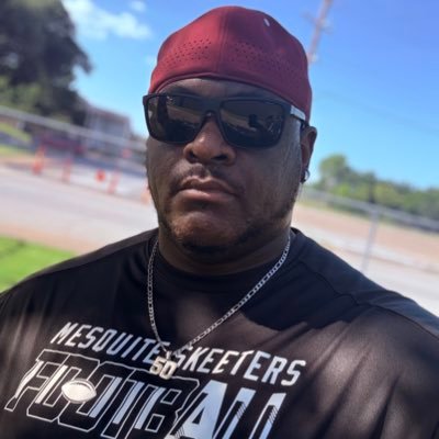 Father|Defensive Line/Tackle Coach|
CU~L4L🦁~B.C. Lions💪🏾🏈