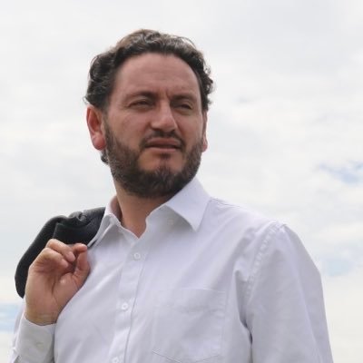 🗣️Comunicación - RR.II. Comunicación Estratégica y Política. Dirijo @SentiPensanteEC. Dircom @uasbecuador, Docente 👨🏫 y articulista ✍️