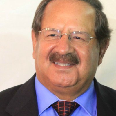 Poblano. Católico. expiloto Profesional convertido en Comentarista de Automovilismo Deportivo. Odio la injusticia, la envidia y los complejos.