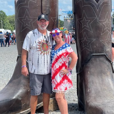 Disabled Navy veteran Happily Married to the Love of my life. Grandpa to 5 and Great Uncle of 5. Not happy at the direction that this country is headed.