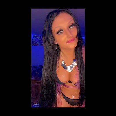 The💲5️⃣5️⃣ payment must be sent 𝐅𝐈𝐑𝐒𝐓 to have follow request accepted with a ⏲️ or your not allowed on my profile & it’s an automatic block.👢🚪