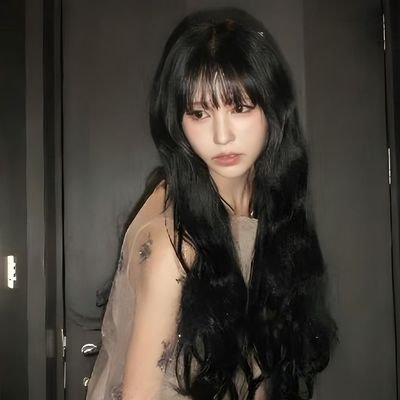 Nur Yerlitaş öldüğü günden beri mutsuzum } @tetcherie 💙