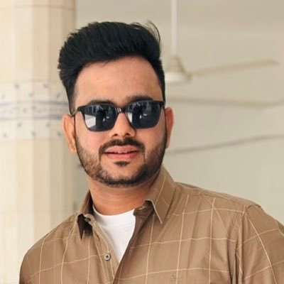 🚀 Software Engineer | Web & React Native Dev 👨💻 Building something bigger in public ☕️ Thoughts on tech, code, and beyond
