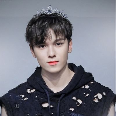 nooteeme's profile picture. RP'98 - hansol chwe • half melody, half silence. breathing in music, breathing out stories. sub!Uke