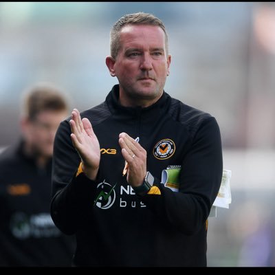 Head of Goalkeeping @NewportCounty - UEFA Pro Licence - UEFA A Goalkeeping - Owner of Lee Kendall Goalkeeping- @ProGK Endorsee