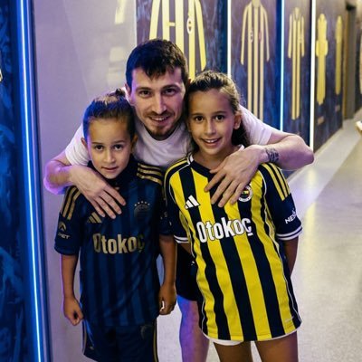 Mert Hakan Yandaş Fan Account | Parody Account