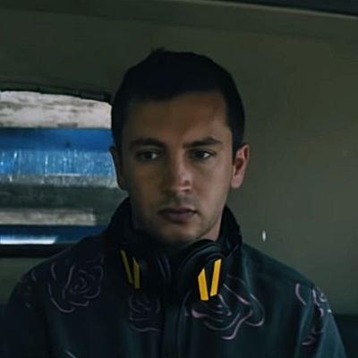 hii, not new to twt, just a new account:)
twenty one pilots | anime | 4rd year psychology student | do not interact if you are younger than 15