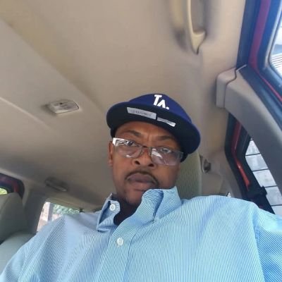 delariea20877's profile picture.