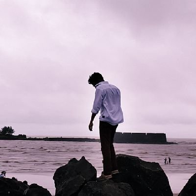 Sanchit_Patil_'s profile picture. 20 | Full Stack Developer | Turning ideas into reality