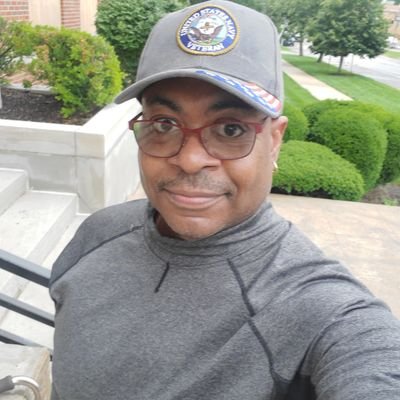 I'm a moderate n politic,also a political junkie,speak what on my mind,I love travellin @kcparkk selfemploy-photographer/aspiring filmmakervideography,Instagram