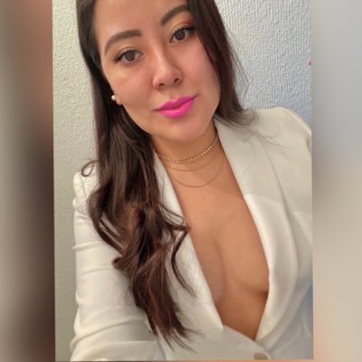 •Periodoncista•👩🏻⚕️🦷💕 •Perio e Implanto🔪🔩 •Docente 𝐷𝐷𝑆-𝑀𝑆𝑐 👩🏻🏫 •Trotamundos📸✈️•Instagram•👇🏻