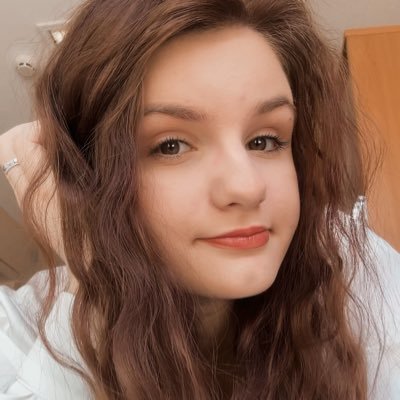 17ksyuha's profile picture. 