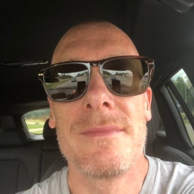 snake_plizken's profile picture. Father, husband, sales executive, MMA amateur and weightlifter wannabe