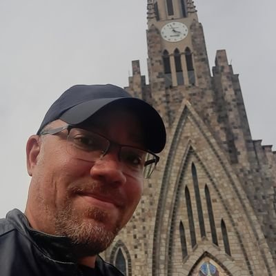 donnielgaldino's profile picture. Santista, programador, fotógrafo, motociclista e sonhador.