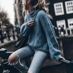 Ploajou8001's profile picture. 