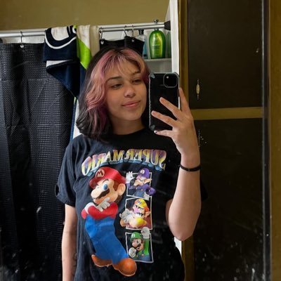 I’m just here looking for a neighborhood to have fun. I want a strong man good dick who is going to give me a nice sex! send me a direct message now 🥵🥵