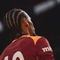edmond (@edmondd97) 's Twitter Profile