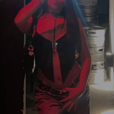 MirAndrades's profile picture. solo hablo de taylor