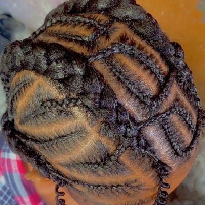 ON POINT HAIRLINE let me be your spacial stylist