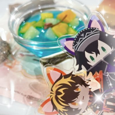 Free!(遙・特にハイスピ。)ツイステ(リドル)黒執事(坊ちゃん)ツルネ(静弥)うたプリ(藍)A3(紬)刀剣乱舞(日向・水心子・火車切・長義)などなどが好きな、トキメキと潤いを求め、変態を拗らせた社会人。推し事する時間がもっと欲しい。ショタショタショタ。
