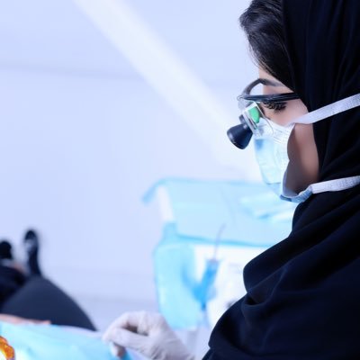 Saudi Board in Esthetic & Restorative dentistry. @KSAU_HS البورد السعودي في إصلاح الأسنان / للمواعيد واتس اب: 0567437415