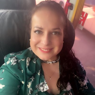YohanaOlave's profile picture. 🩸 Soy Donante altruista 🩸(Dono vida en Vida) 🥰. Nacida en CHILLÁN 🇨🇱 . I love ❤️ this game 🏀 “17/01/2018 🥺Cuánto te extraño Papito mío” 🙌🏻 💋 al cielo.