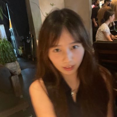 wet586452511875's profile picture. 不是机器人