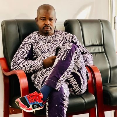 BangalyPaix's profile picture. Né à Gueckedou,République de Guinée, Philosophe et spécialiste des relations internationales,communicant politique. jeune ambitieux pour le devenir de la Guinée