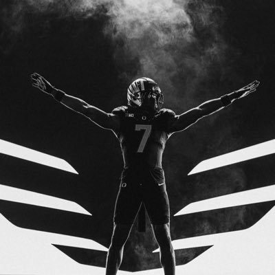 | 22 | @oregonfootball🦆 | @sandiegofc | @NRGgg | @packers | @USMNT | @CalFootball | @AnaheimDucks | @Angels | @orangecountysc | @KiDCuDi 🐐 | A$AP |