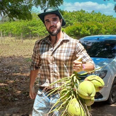 Student on a farm. Not husband yet and definitely not a wife.
Voyaging. Re-invention & massive action.
Support the voyage: https://t.co/PTFgvLe5ZC