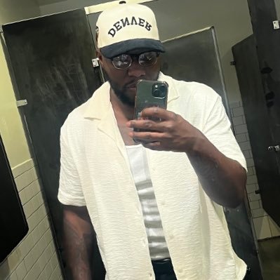 | 1906 | 🇳🇬 | #BlackTechTwitter | IG: Wr1zzy06