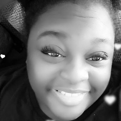 QueeRenee's profile picture. 